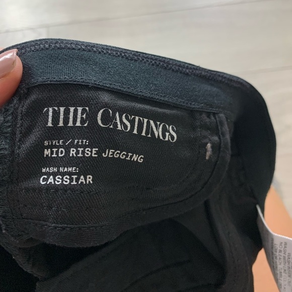 Aritzia The Castings Mid Rise Jegging Cassiar - Picture 8 of 12